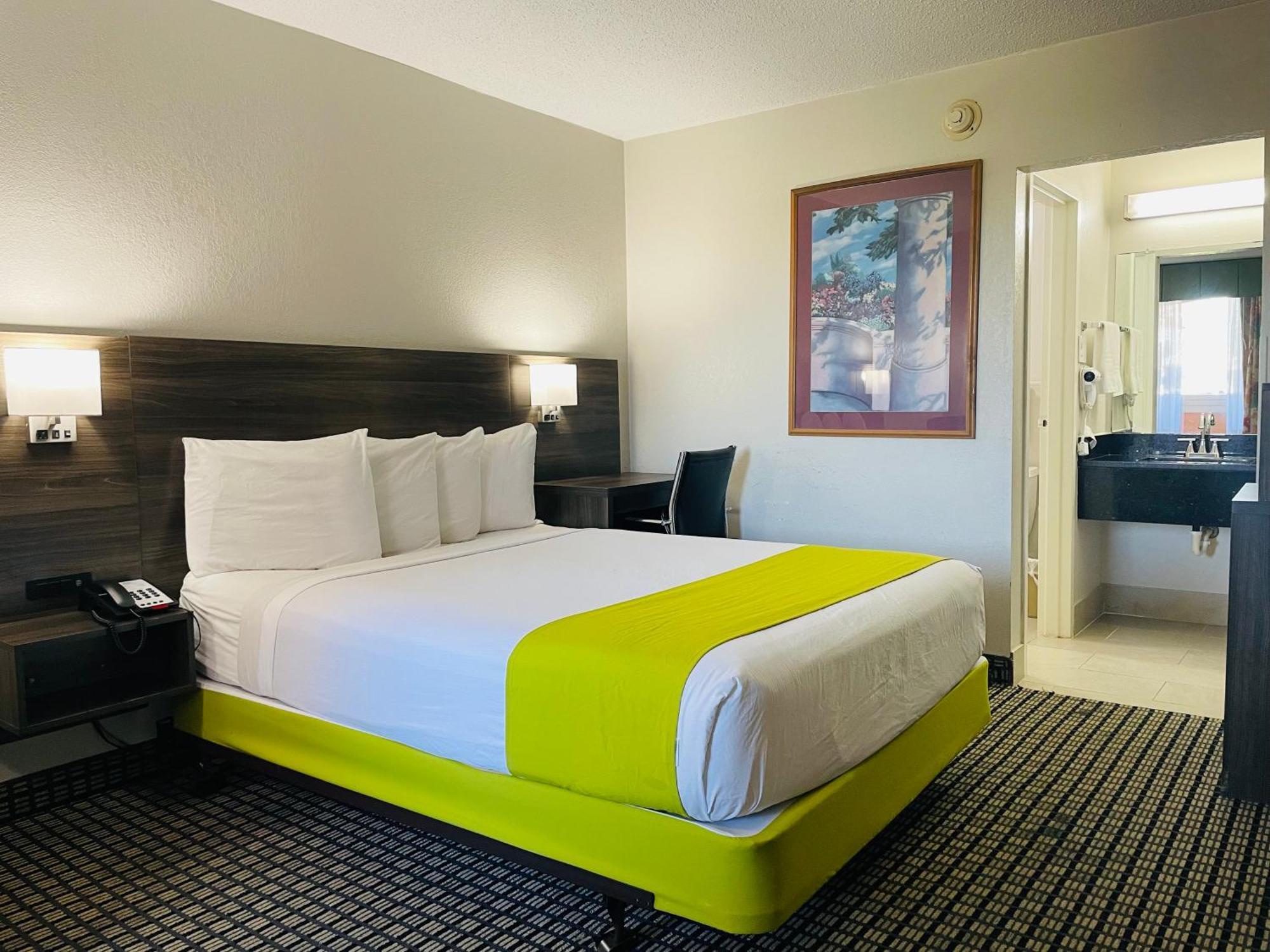 Days Inn By Wyndham Irving Grapevine Dfw Airport North Eksteriør billede
