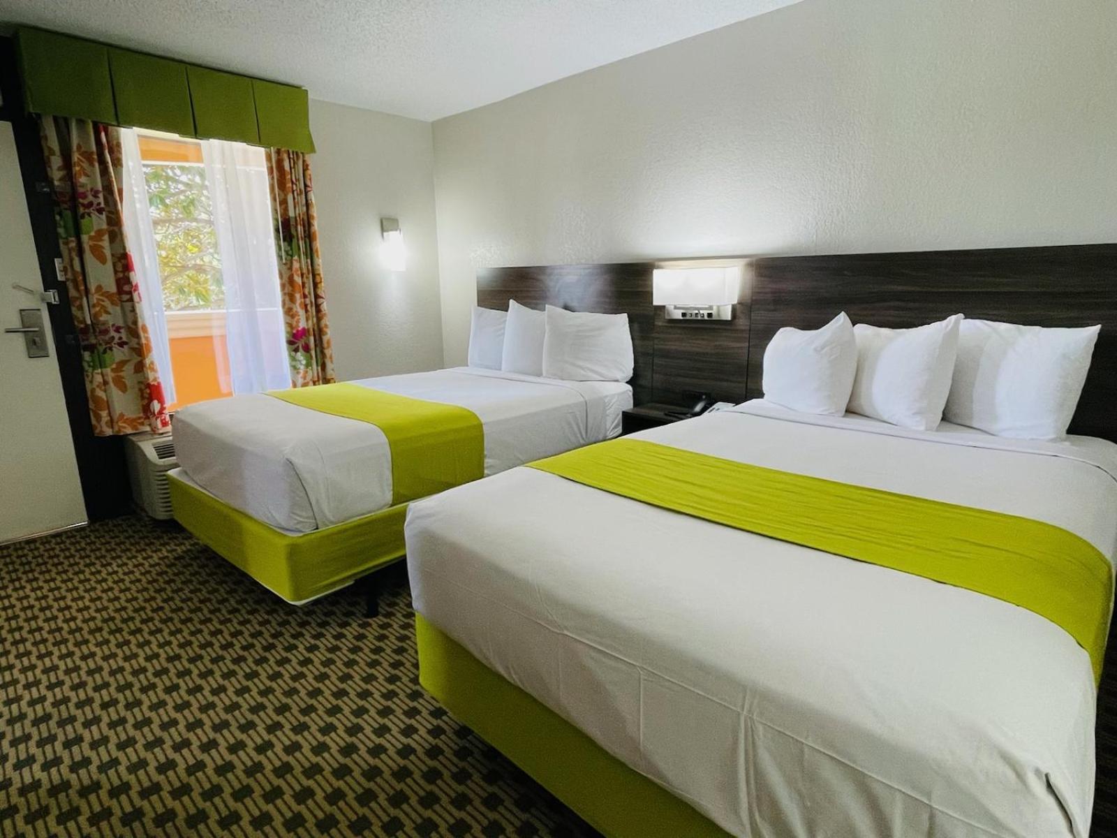 Days Inn By Wyndham Irving Grapevine Dfw Airport North Eksteriør billede